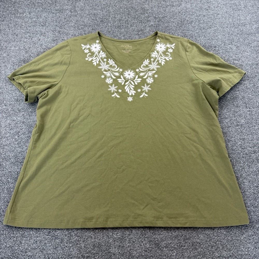 Coral Bay Woman 2X Olive Embroidered Floral V Neck Tee Plus‎ Size